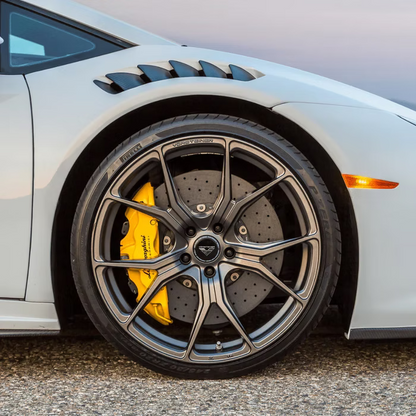 LAMBORGHINI HURACAN NOVARA EDIZIONE AERO FRONT FENDERS W/INTEGRATED VENTS AND SP